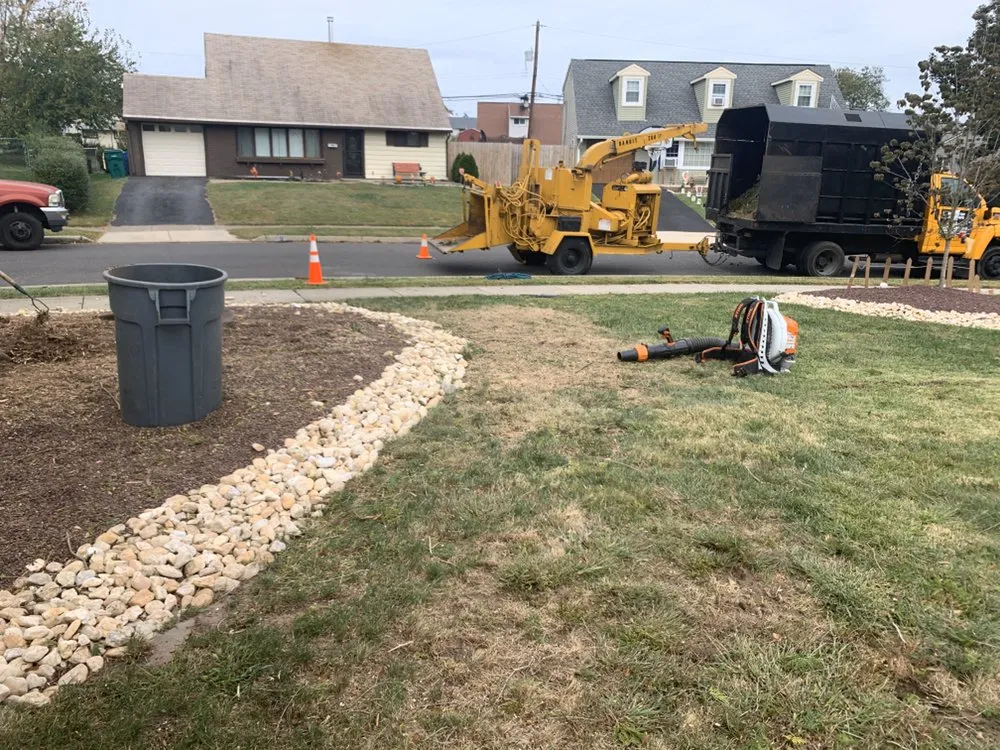 Top-rated lawn care service with custom design in Horsham, PA by Bucks Tree Care & Landscaping