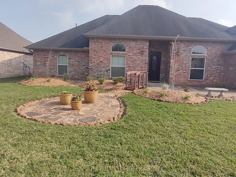 Trusted yard maintenance in Vidor, TX - BUDBUILT