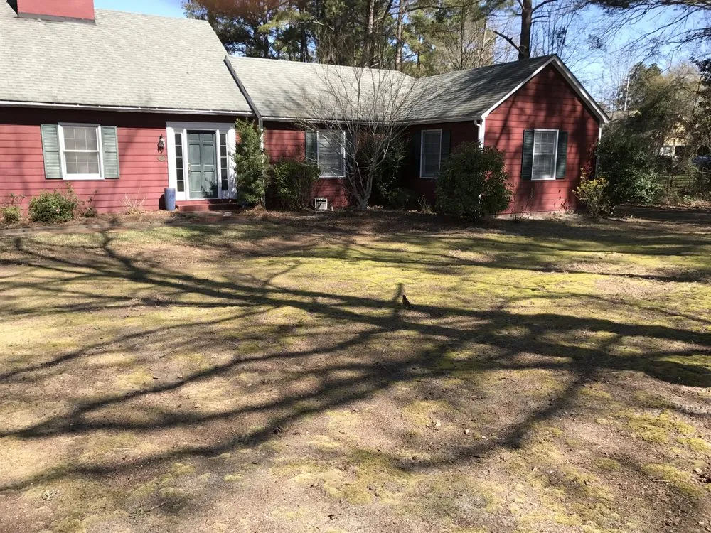 Trusted lawn mowing service in lugoff, SC - Buddy's Affordable Lawn Care