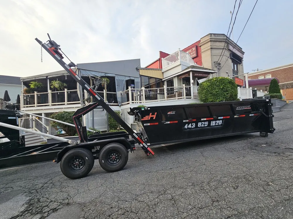 Reliable yard maintenance for beautiful yards in Darlington, MD by Buddy's Bins
