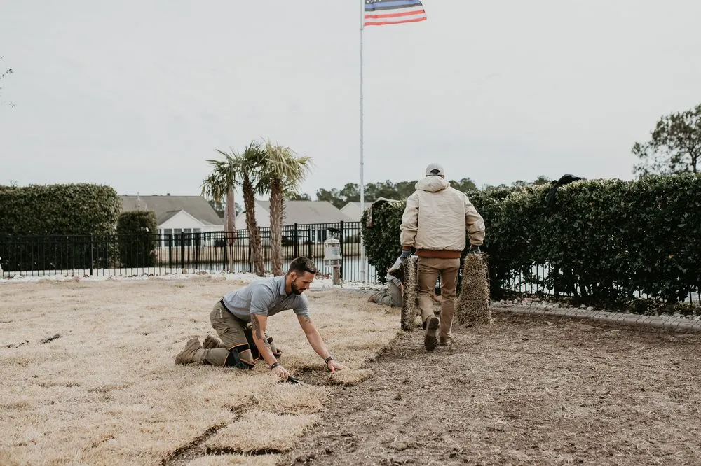 Custom yard maintenance in Calabash, NC - Buddy's Services