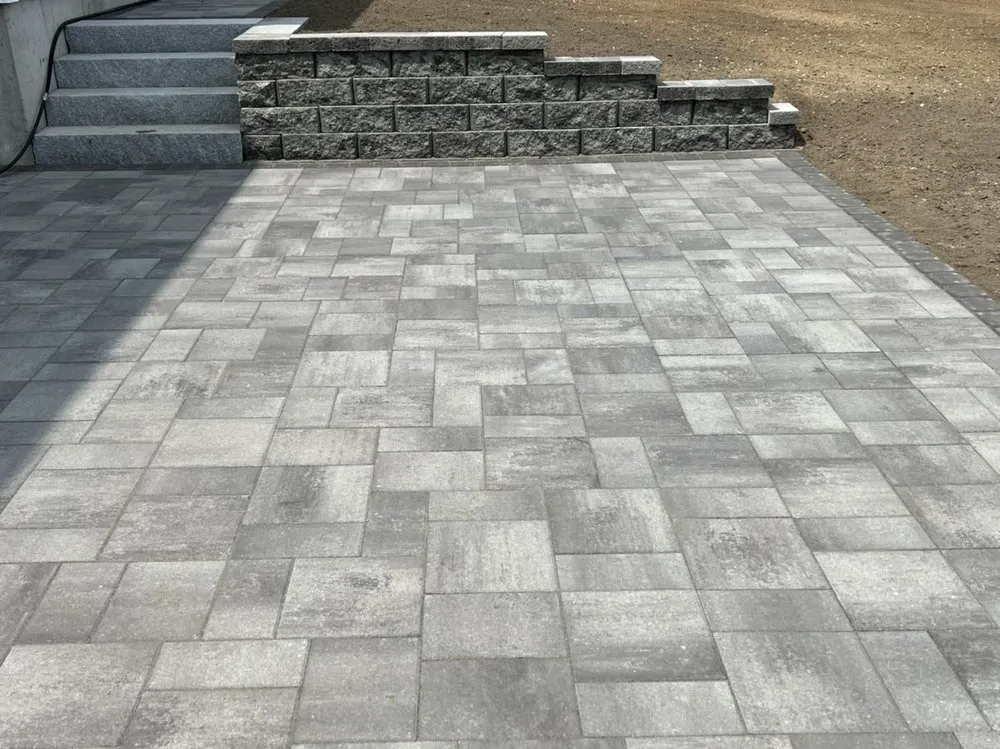 Local yard maintenance for homes in Pelham, NH by Budge It Outdoors