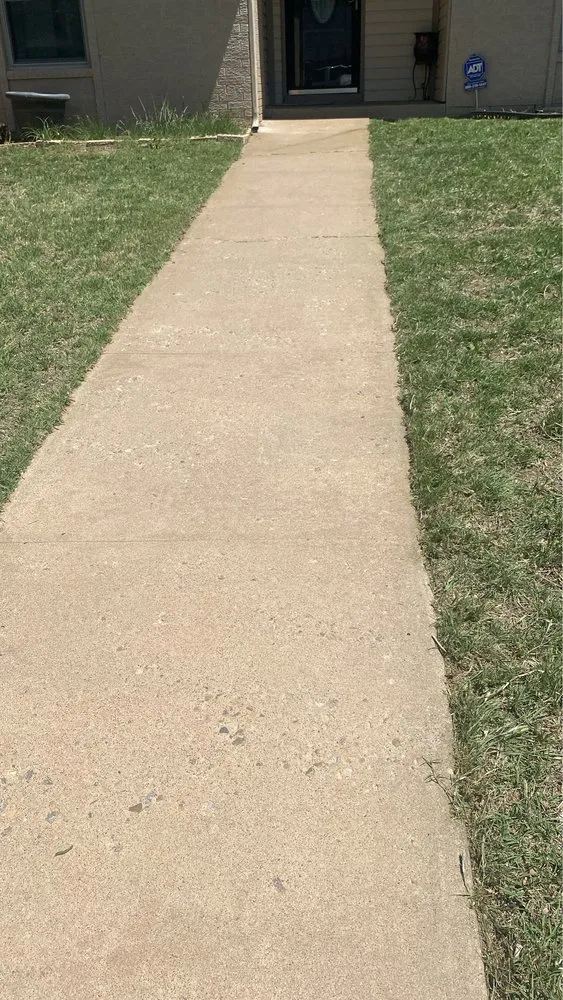 Custom landscaping services in Canyon, TX - Budget Blades