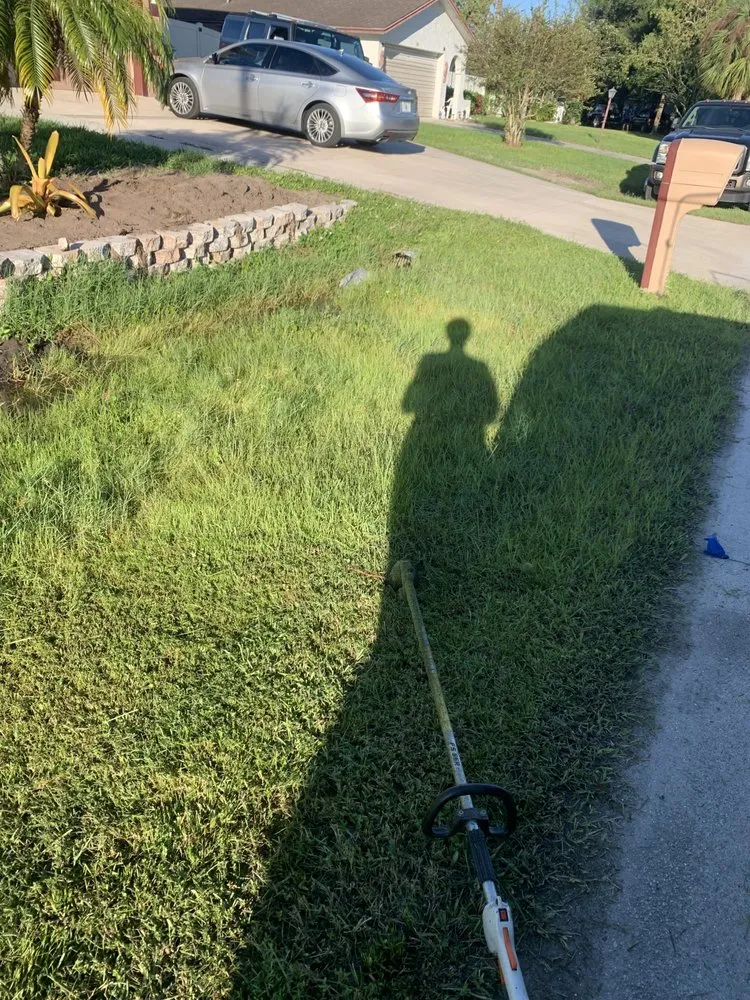 Custom landscape design in Melbourne, FL by Budget Bladez