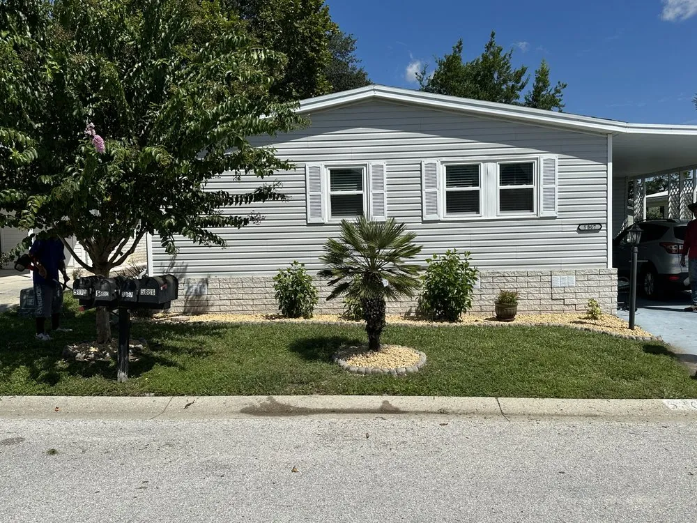 Affordable landscape design for year-round maintenance in Ocala, FL by Budget Friendly Landscaping & Pressure washing