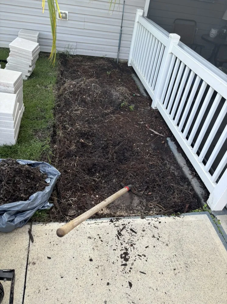 Custom landscape design in Ocala, FL - Budget Friendly Landscaping & Pressure washing