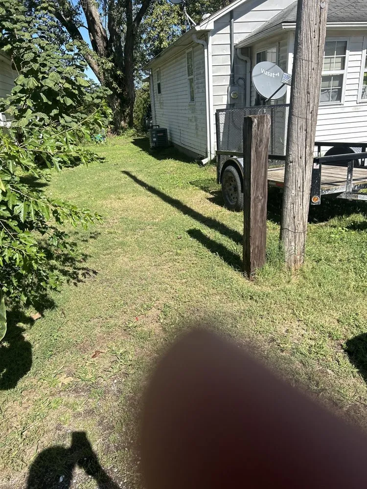 Trusted yard maintenance for residential properties in McClure, IL by Budget Lawn And Cleaning Service