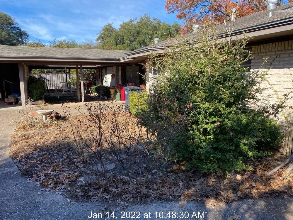 Local garden landscaping for beautiful yards across Waco, TX - Budget Lawn Care