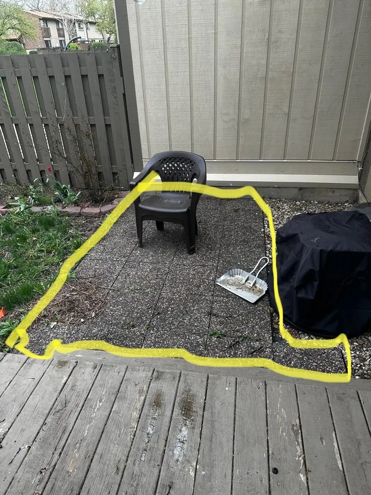 Affordable residential landscaping for homes in Yorkville, IL by Budget Lawn Services