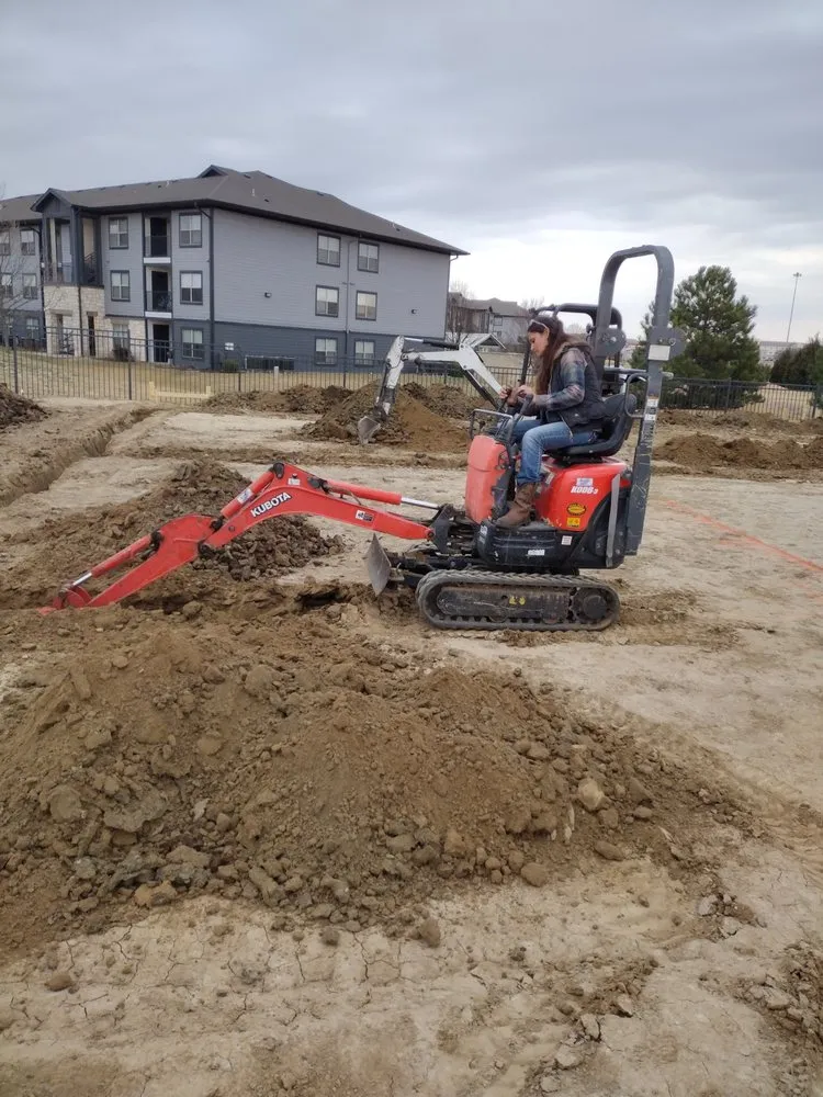 Professional yard cleanup service in Sedgwick, KS - Budget Lawn Solutions