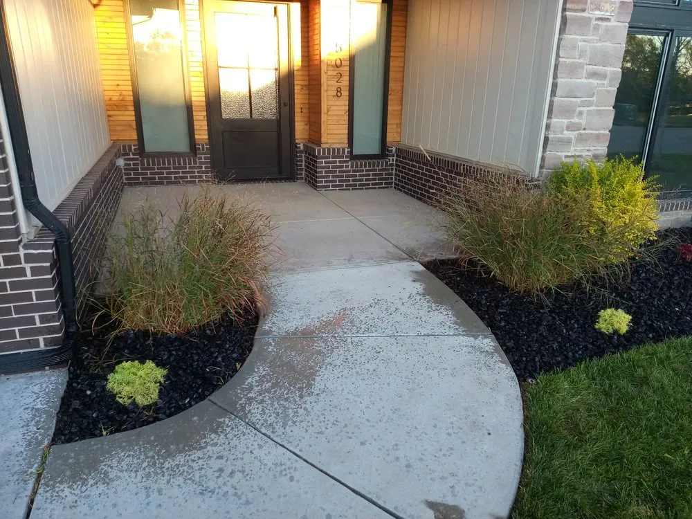 Affordable residential landscaping in Sedgwick, KS by Budget Lawn Solutions