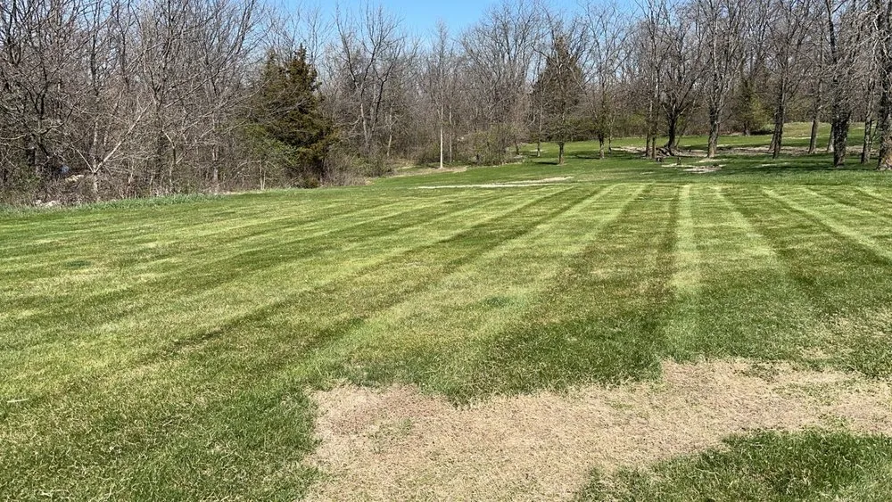 Affordable yard maintenance in Leavenworth, KS - Budke Lawn Care