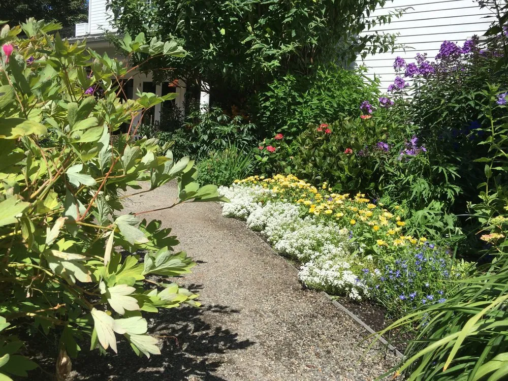 Custom landscaping services with custom design across Rochester, WA - Buds & Blades Landscape