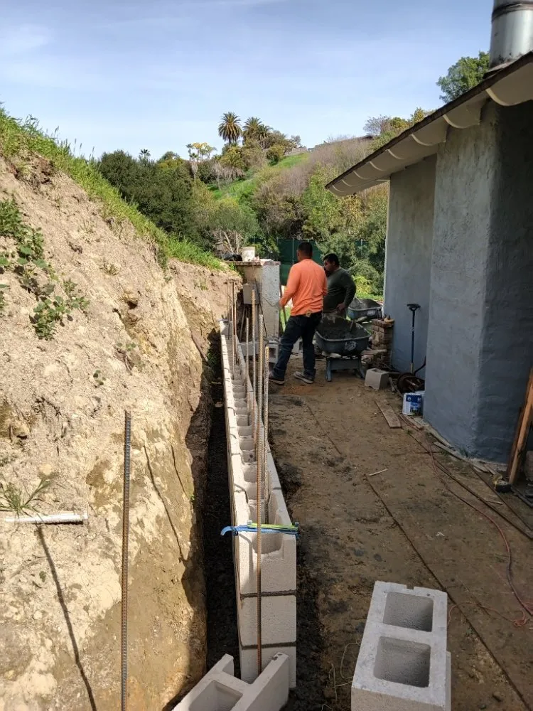 Trusted outdoor landscaping experts serving El Monte, CA - Buena Vista construction & landscape