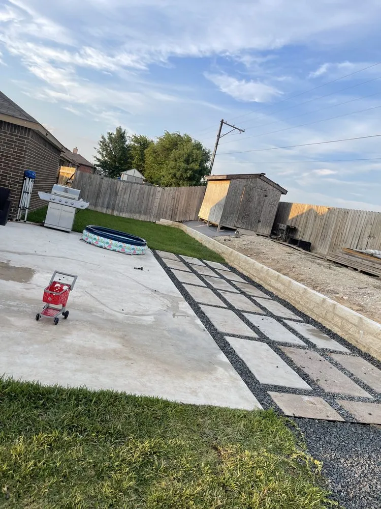 Custom yard cleanup service experts serving Georgetown, TX - Bueno Landscape