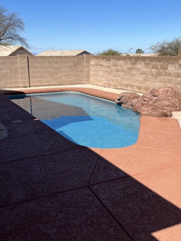 Professional garden landscaping for homes in Tucson, AZ by Bueras Hardscaping & Design