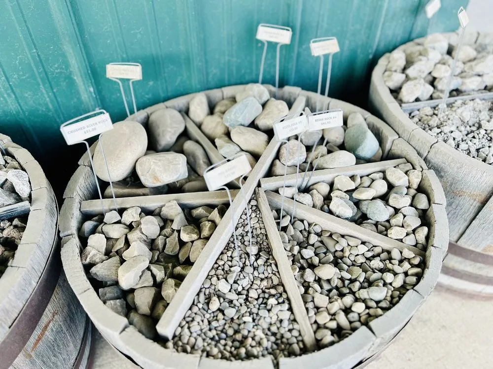 Local lawn care service near you in Fort Wayne, IN by Buesching's Peat Moss & Mulch