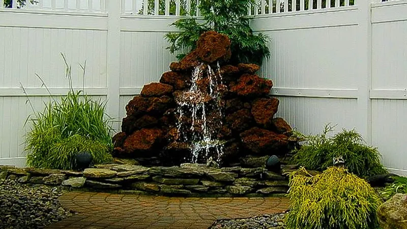 Custom garden landscaping experts serving Buffalo, NY - Buffalo Lawn & Pest Services