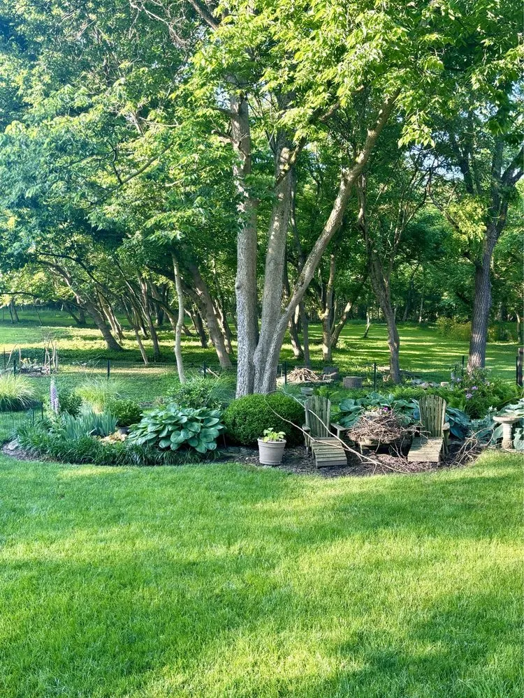 Expert garden landscaping in Cincinnati, OH - Buffalo Scapes