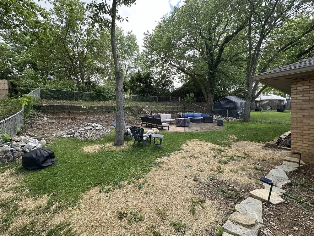 Top-rated lawn mowing service in Cincinnati, OH - Buffalo Scapes