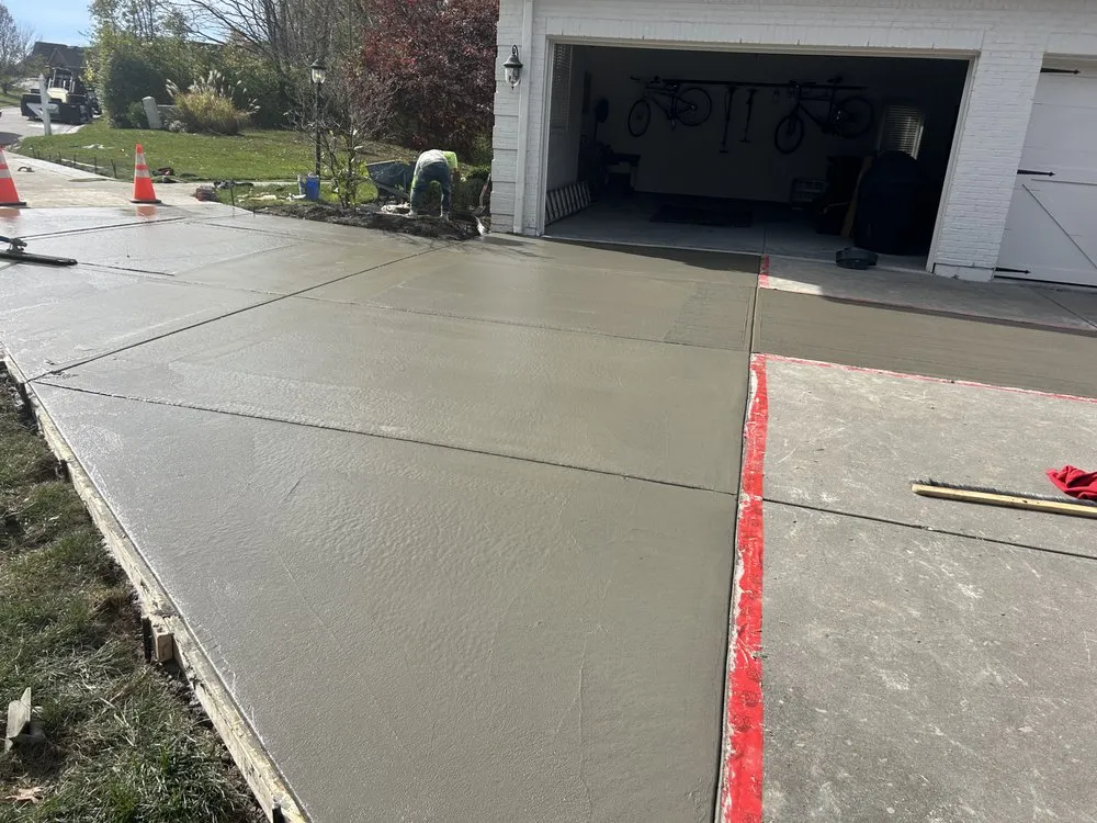 Local outdoor landscaping experts serving Cincinnati, OH - Buffalo Scapes