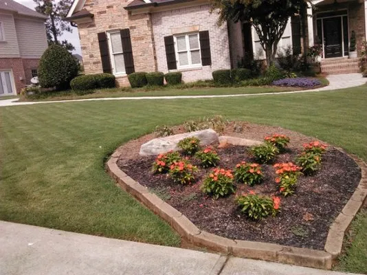 Buford Lawncare Service Logo