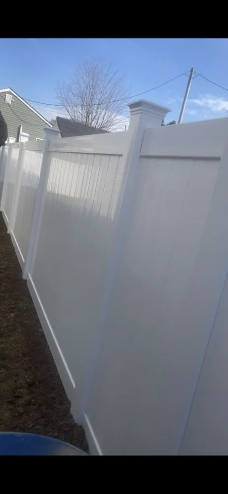 Expert lawn mowing service experts serving Bear, DE - Bugs Fence and Design