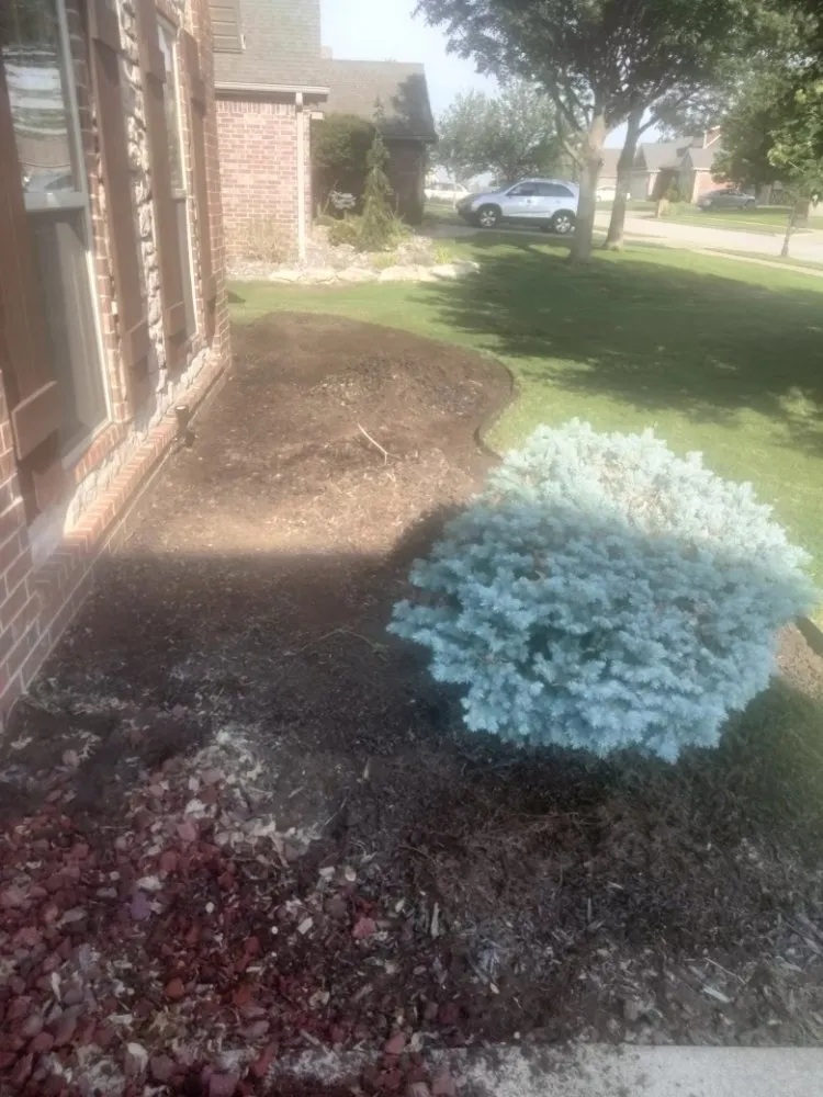 Custom landscape design experts serving Bartlesville, OK - Bugs Landscaping And Lawncare