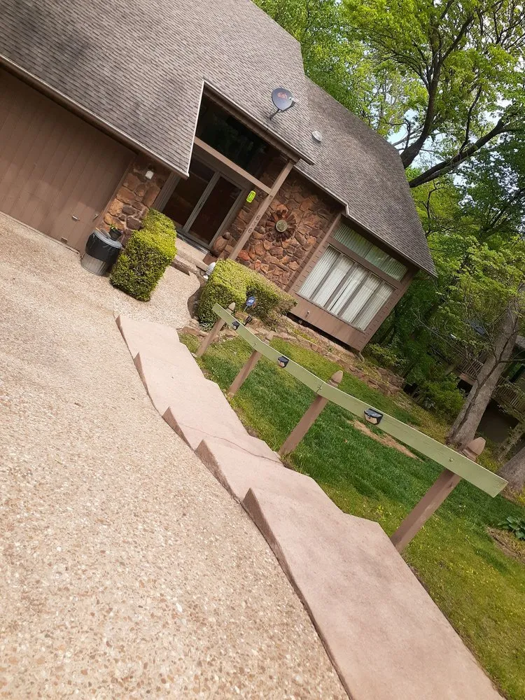 Expert yard maintenance near you across Bartlesville, OK - Bugs Landscaping And Lawncare