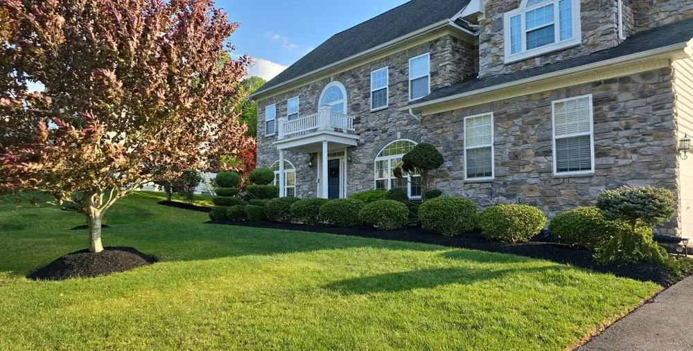 Professional outdoor landscaping experts serving Saint Charles, MD - Buho