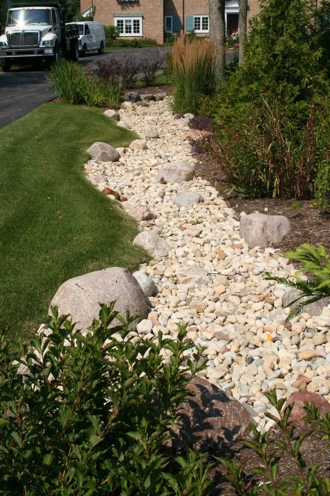 Local landscaping services for homes in Mundelein, IL by Buhrman Design Group