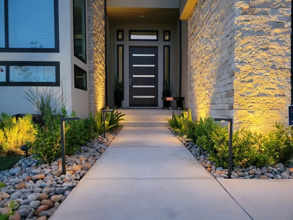 Reliable yard maintenance experts serving Glendale, CA - Buildcal Landscape