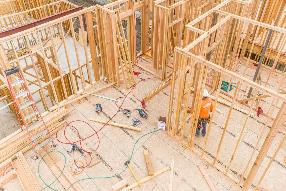 Reliable landscaping services for homes in Lebanon, TN by Builders FirstSource