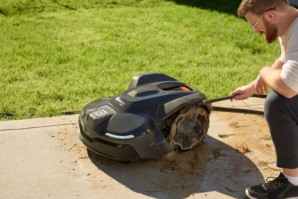 Local yard maintenance in Marysville, OH by Builderscape