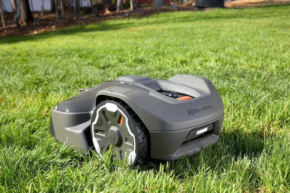 Professional yard cleanup service for homes across Marysville, OH - Builderscape