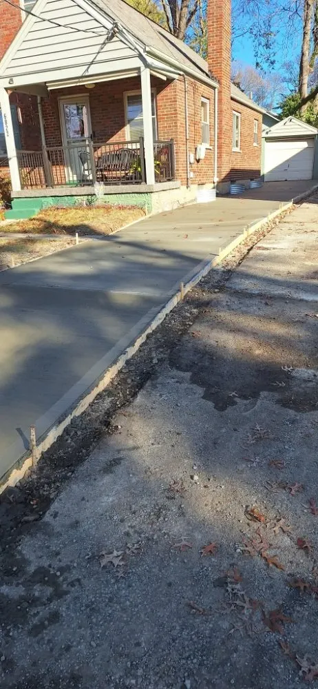 Trusted residential landscaping for beautiful yards in Cincinnati, OH by Building And Design Construction