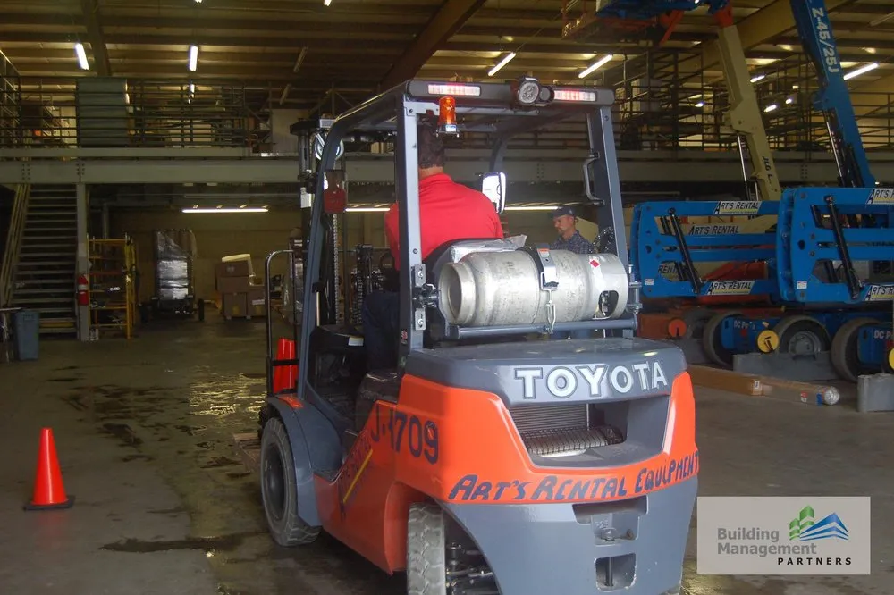 Custom lawn mowing service in Hebron, KY - Building Management Partners