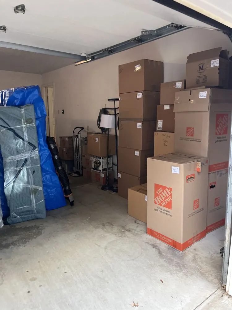 Top-rated yard cleanup service for homes across Cleveland, OH - Built 2 Drill