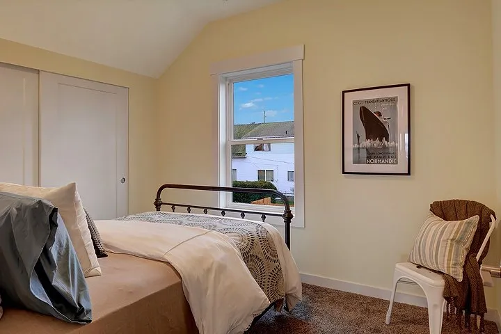 Custom landscape design for residential properties in Seattle, WA by Built by Self