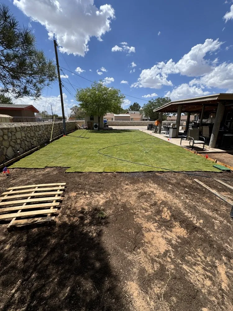 Top-rated lawn mowing service experts serving El Paso, TX - Bull Concrete and Landscape