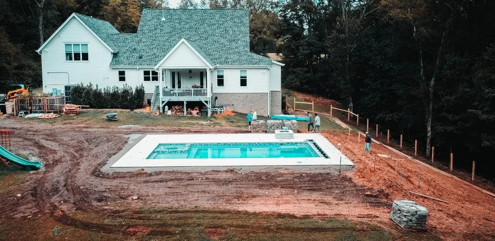 Reliable yard cleanup service experts serving Cornersville, TN - Bullbourne Construction