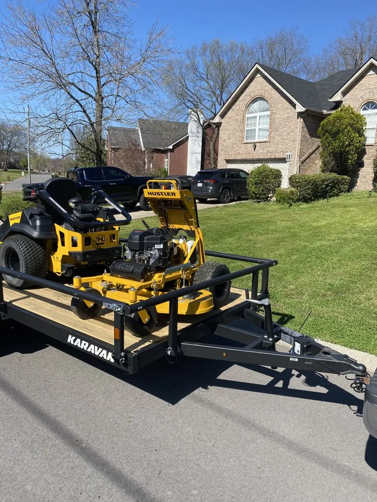 Affordable yard cleanup service in Hendersonville, TN - Bulldog Landscape Management