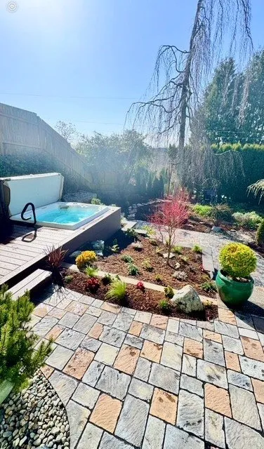 Affordable landscape design for beautiful yards in Bellingham, WA by Bulldog Landscaping