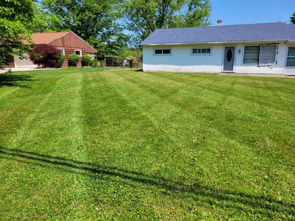 Local yard maintenance in Medina, OH by Bulldog Lawn Care