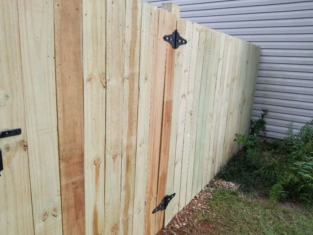 Local yard maintenance for residential properties in Tallahassee, FL by Bulldog Unlimited