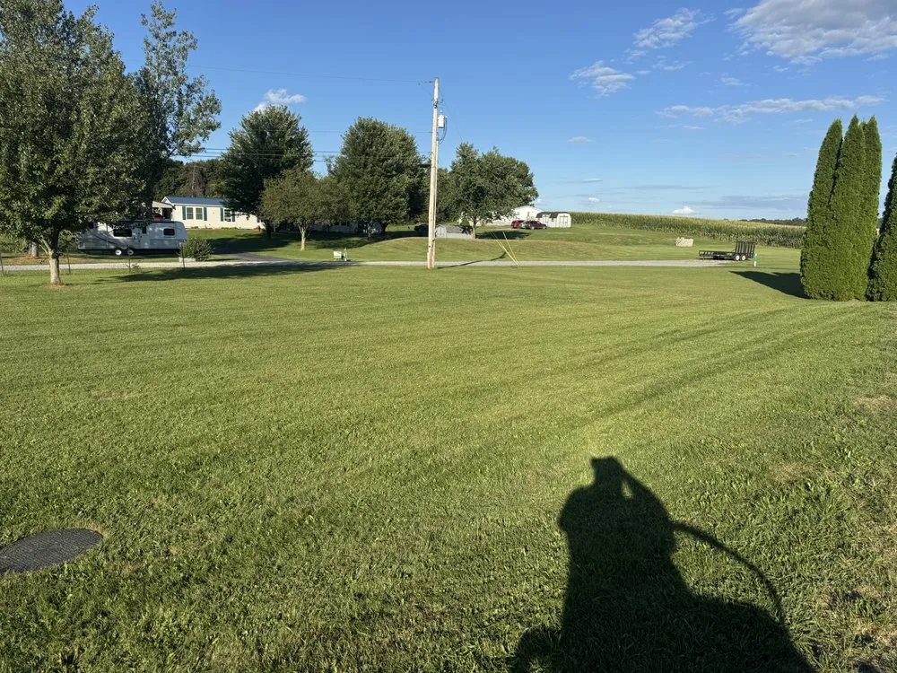 Local lawn care service in Shippensburg, PA by Bullfrog Lawn Care