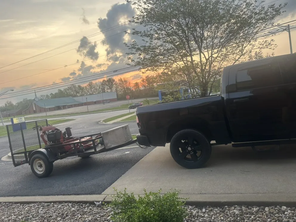 Local residential landscaping for residential properties across Elizabethtown, KY - Bullhead Mowing