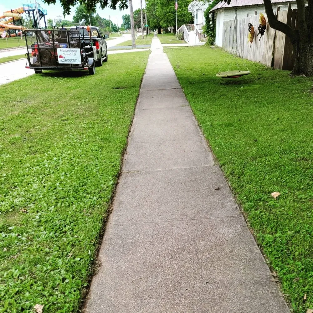 Affordable yard maintenance experts serving Caney, KS - Bullpup lawn services