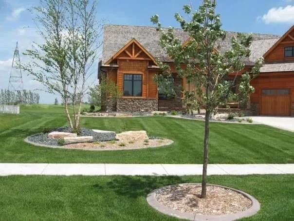 Expert garden landscaping in West Fargo, ND - Bull's-Eye Lawn Care