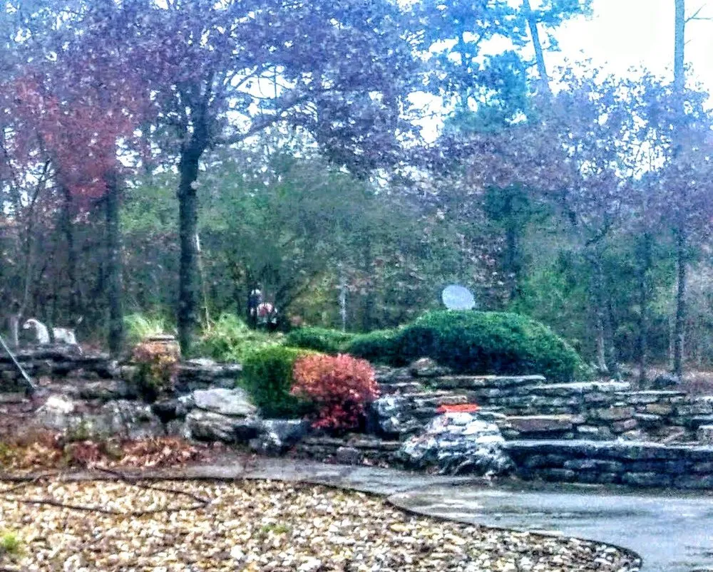 Professional outdoor landscaping in Hot Springs, AR by Bulls Lawn Care Sevices